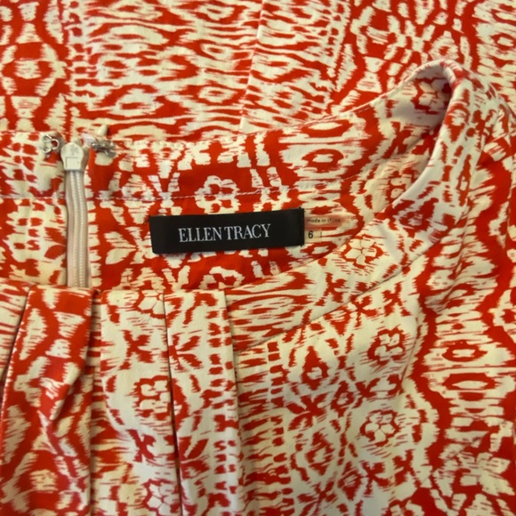 Classy dress - Picture 5 of 6